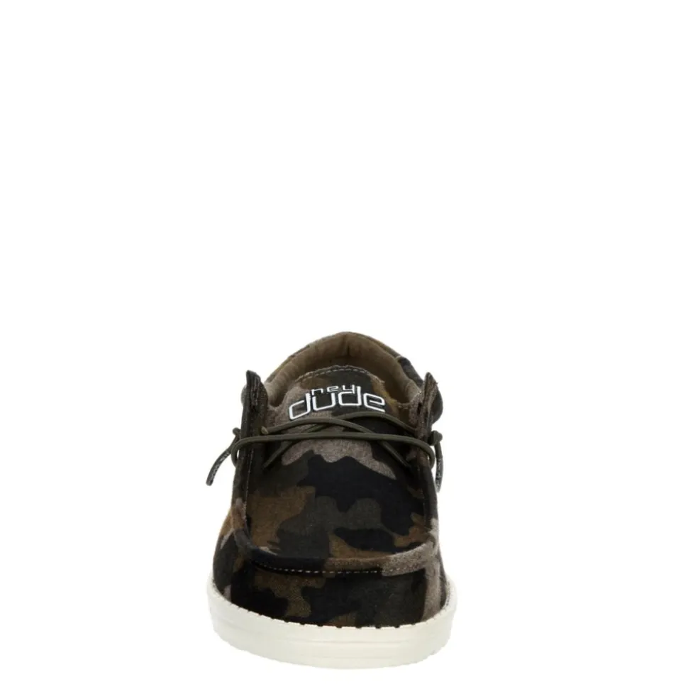 Heydude Boys Little-Big Kid Wally Youth Slip On Sneaker