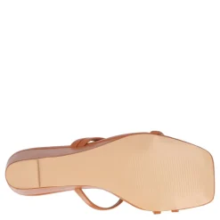 Journee Collection Womens Takarah Low Wedge Sandal