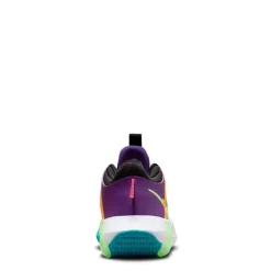 Nike Boys Air Zoom Crossover Basketball Shoe