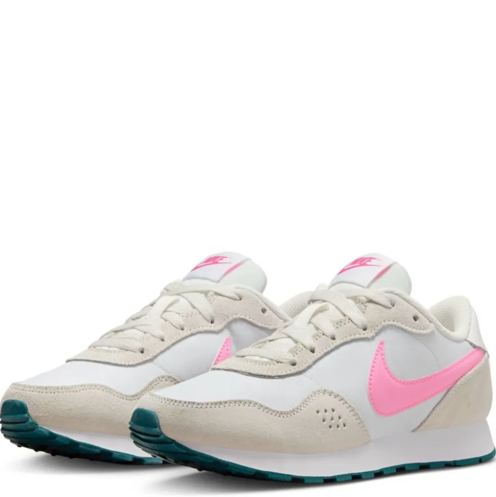 Nike Girls Valiant Sneaker
