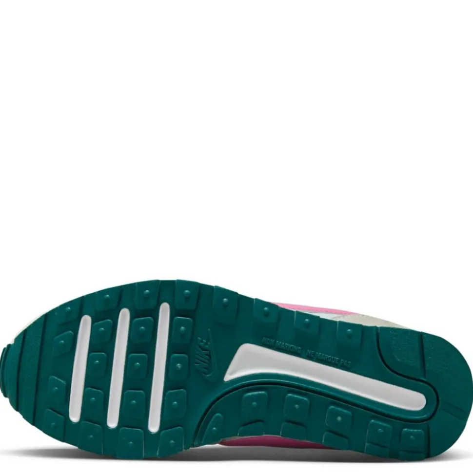 Nike Girls Valiant Sneaker